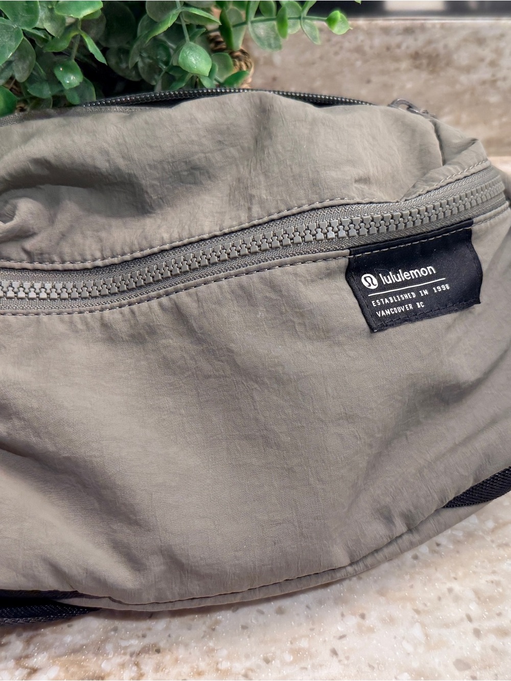 lululemon athletica gray-green zip pouch